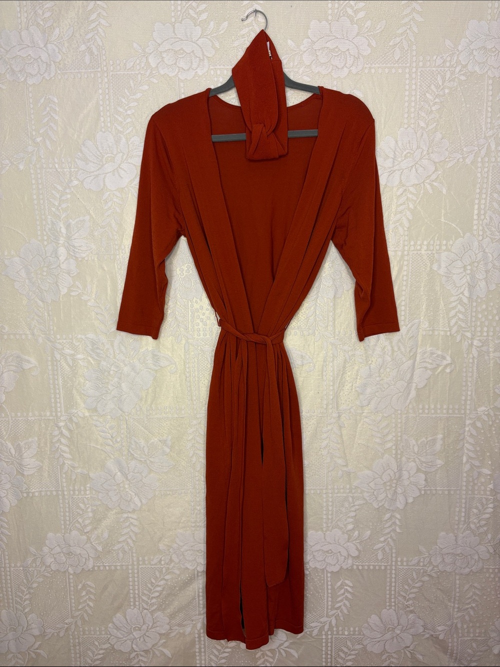 Eva Mendes New York & Company Rust Long Sleeve Wrap Duster w/ Matching Headband